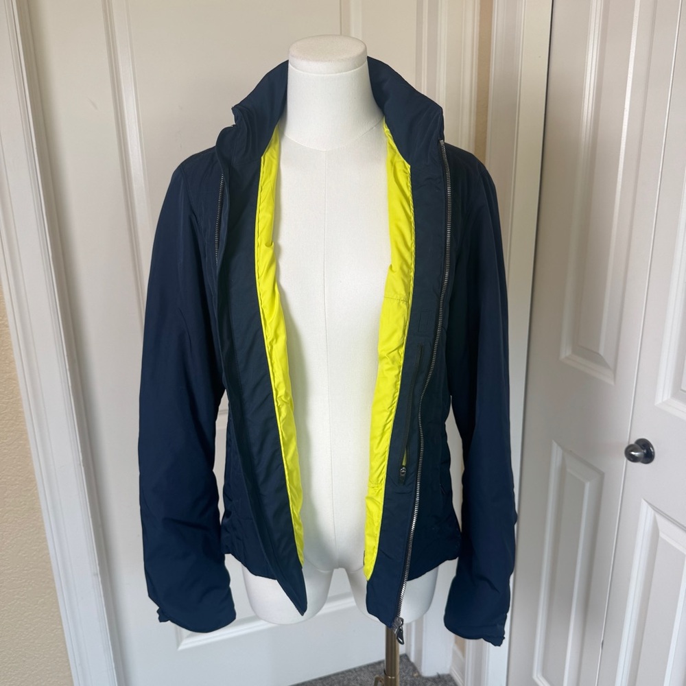 Aether Alta Quilted Jacket Discovery Navy Size Small/4 - Picture 2 of 13
